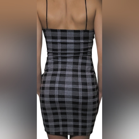 Bodycon Dress NWOT, M, Plaid - Picture 5 of 5